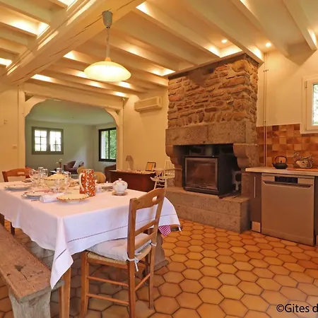 Maison Familiale Confortable Avec Grand Jardin, Proche Nature Et Commodites, - Fr-1-497-194 Holiday home Saires-la-Verrerie