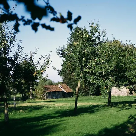 Holiday home Maison Familiale Confortable Avec Grand Jardin, Proche Nature Et Commodites, - Fr-1-497-194