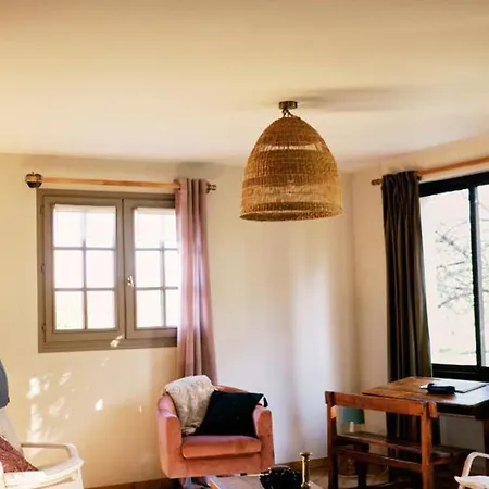 Maison Familiale Confortable Avec Grand Jardin, Proche Nature Et Commodites, - Fr-1-497-194 * Saires-la-Verrerie